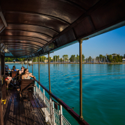 Sétahajó a fedélzetről