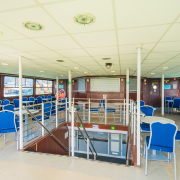 Badacsony katamarán felső fedélzet belső tér