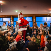 Mikulás gyerekhajó a Szent Miklós hajón