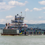 Széchenyi István komp a Balatonon